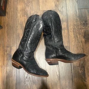 Corral Black Square toed cowboy boots size 8.5